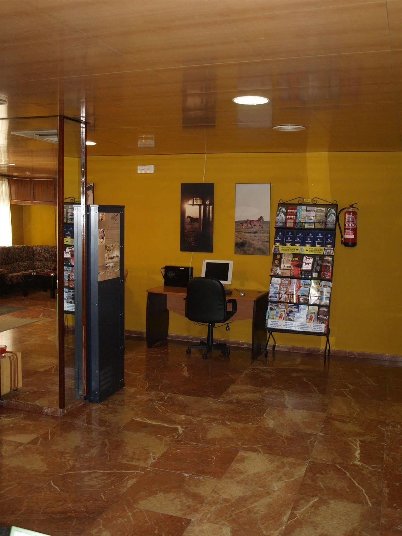 Hotel Serit Jerez de la Frontera Exterior photo